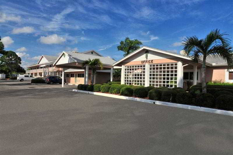 Best Western Port St. Lucie Hotel Exterior photo