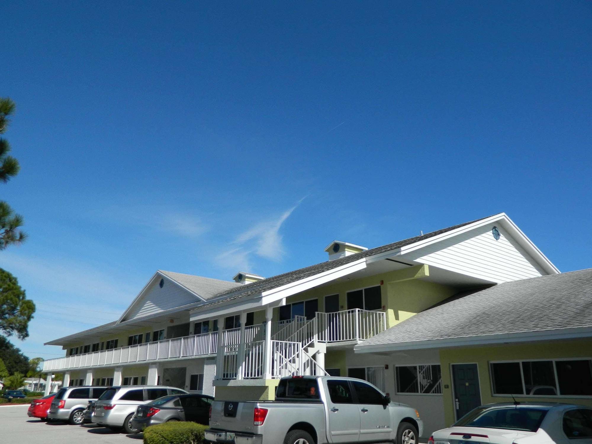 Best Western Port St. Lucie Hotel Exterior photo